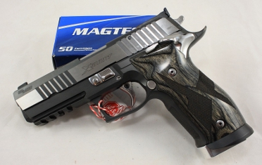 Sig Sauer P226 X-Short Black and White Kaliber 9mm Luger