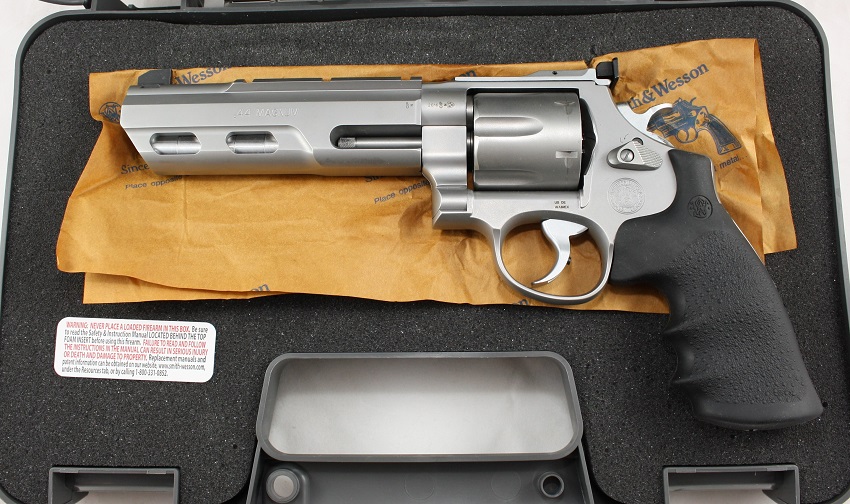Revolver S&W Smith & Wesson Mod. 629 Competitor angeboten von bh-waffenhandel