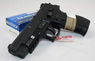 Sig Sauer P226 MK25 9mm Luger mit Spezialbeschichtung