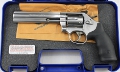 Smith & Wesson S&W 617 mit Waffenkoffer