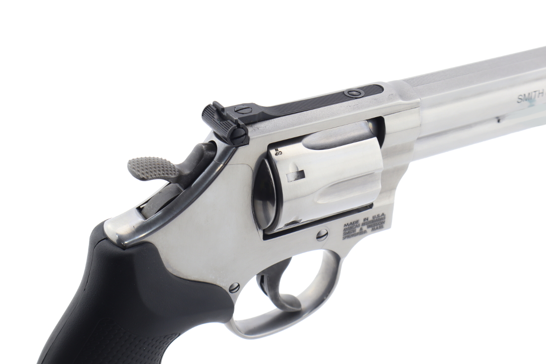 Smith & Wesson Model 617 6" Revolver